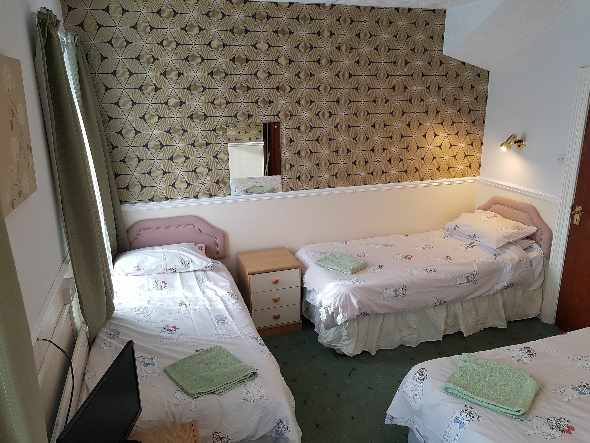 Chatley Court Guest House Bridlington Eksteriør bilde