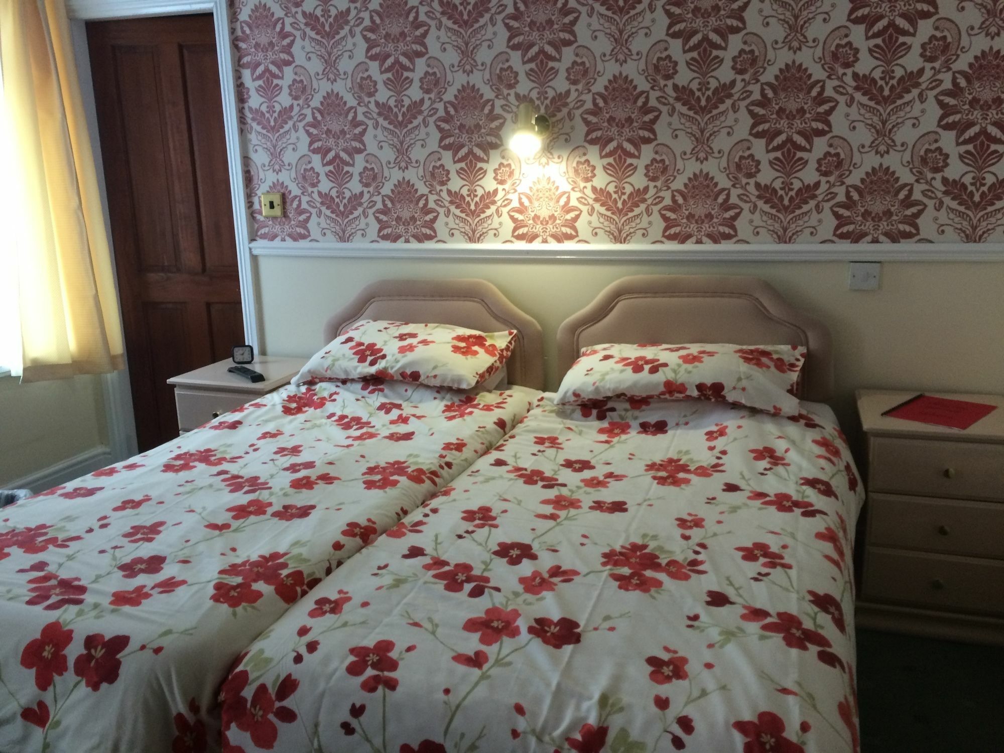 Chatley Court Guest House Bridlington Eksteriør bilde